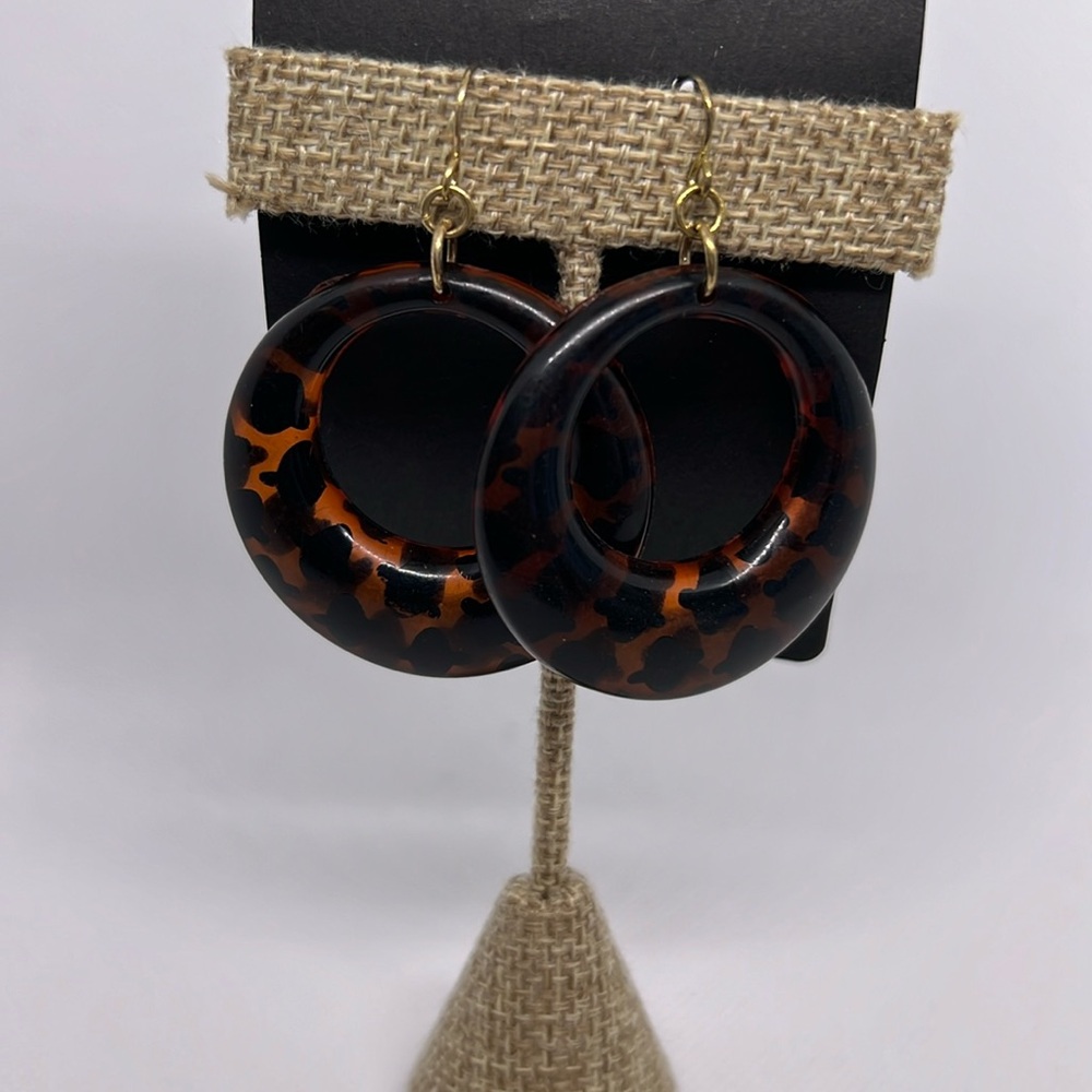 Vintage, tortoiseshell, acrylic, earrings